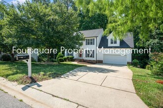 521 Hidden Cellars Dr in Holly Springs, NC - Building Photo - Building Photo
