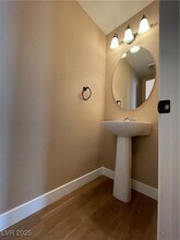 7382 Elbridge Way in Las Vegas, NV - Building Photo - Building Photo