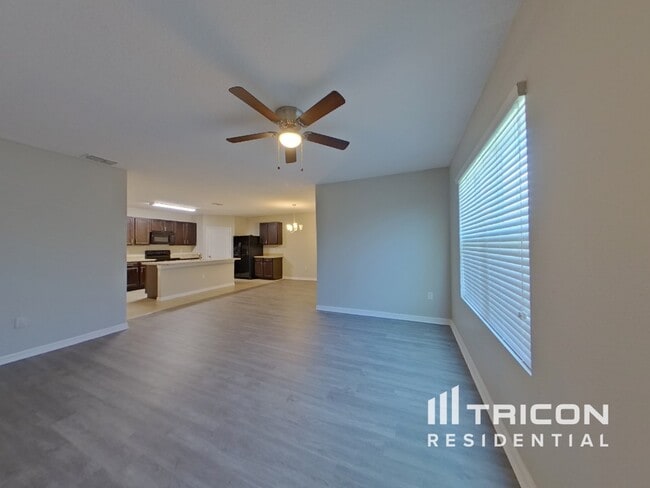 16121 Yelloweyed Dr in Clermont, FL - Building Photo - Building Photo