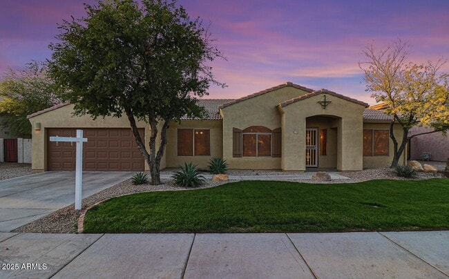 17592 W Copper Ridge Dr in Goodyear, AZ - Building Photo - Building Photo