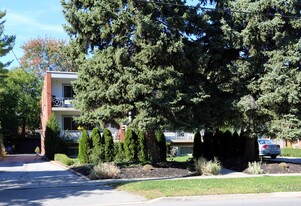 149 Geneva St in St Catharines, ON - Building Photo