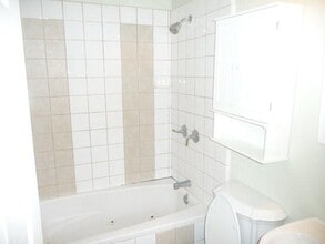 1854 Gingerwood Terrace in Brentwood, CA - Building Photo - Building Photo