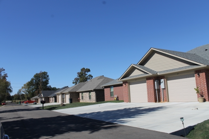 Arnold Circle Duplexes in Texarkana, TX - Foto de edificio