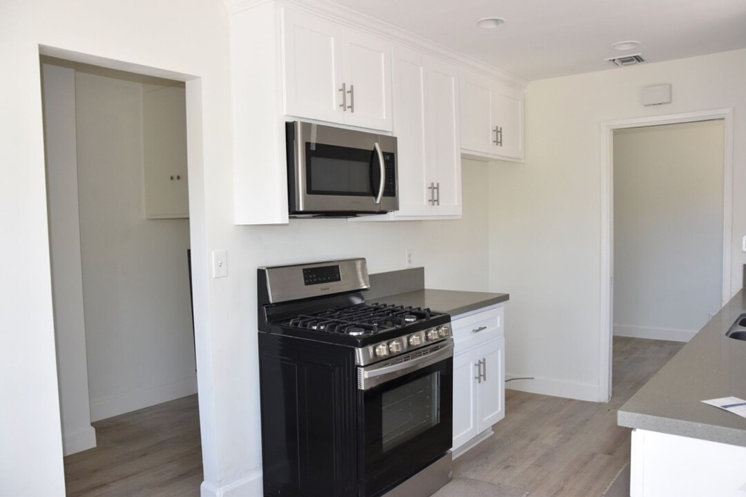 1238 E Locust Ave in Orange, CA - Building Photo