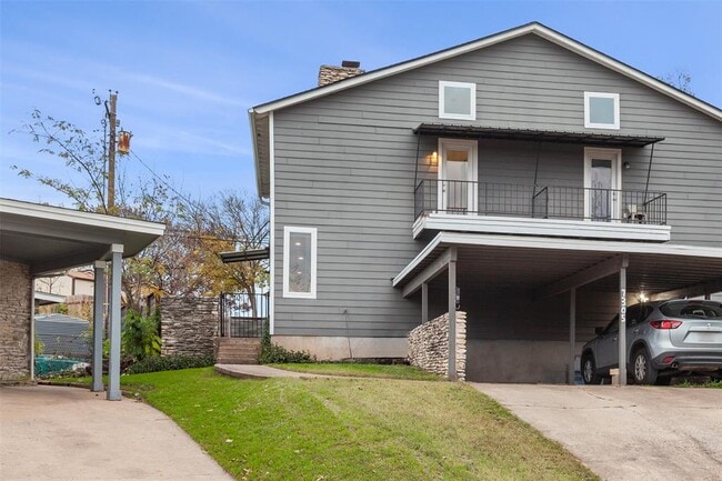property at 7305 Grand Canyon Dr