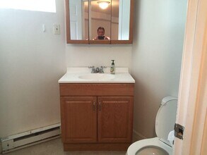 9 Vineland St, Unit B in Boston, MA - Building Photo - Building Photo