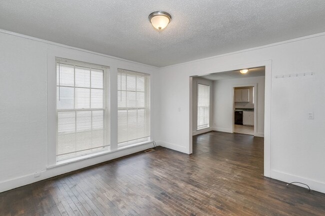 1839 S Madison Ave in Wichita, KS - Building Photo - Building Photo