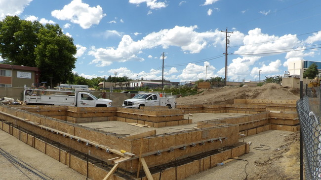 Gentry West Apartments in Reno, NV - Building Photo - Building Photo