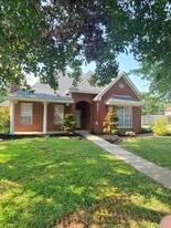 97 N Bailey Springs Dr in Florence, AL - Building Photo