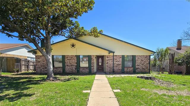 1526 Toyah Creek Ln in Garland, TX - Building Photo