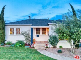 7822 Bleriot Ave in Los Angeles, CA - Building Photo