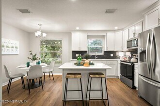 218 Stoneridge Ct in Orange Park, FL - Building Photo - Building Photo