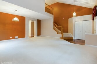 285 Seaton Ct in Lake Zurich, IL - Building Photo - Building Photo