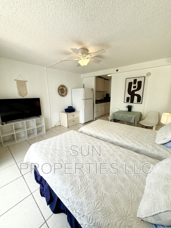 property at 1920 Ala Moana Blvd