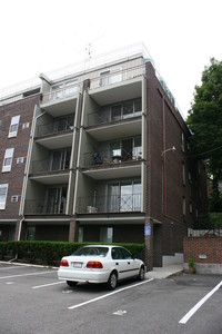 The Winthrop House in Brookline, MA - Building Photo - Building Photo