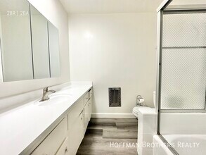 1432 N Fairfax Ave in Los Angeles, CA - Building Photo - Building Photo