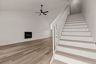 505 Carrie Ln in Lynn Haven, FL - Building Photo - Building Photo