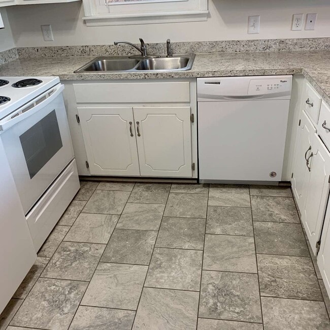 property at 1113 Homestead Garden Ct