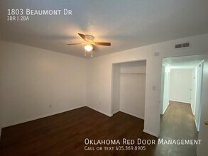 1803 Beaumont Dr in Norman, OK - Building Photo - Building Photo