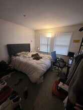 62 Hillside St, Unit 1F in Boston, MA - Building Photo - Building Photo