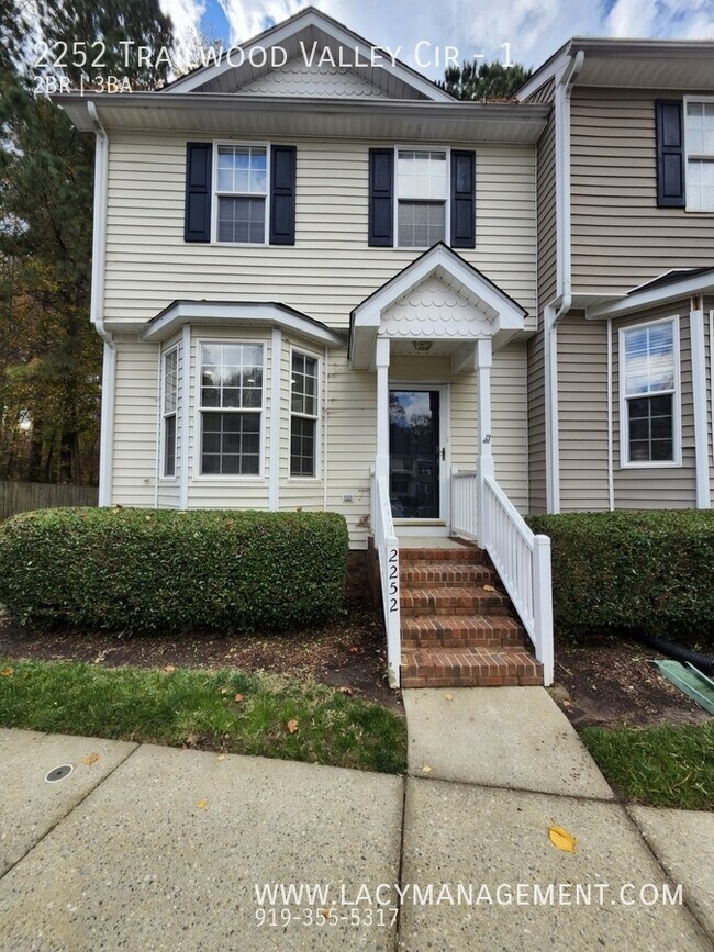 property at 2252 Trailwood Valley Cir