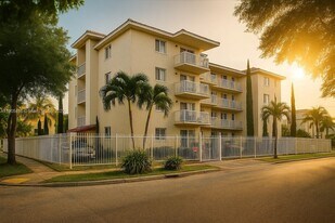 134 SW 7th Ave in Miami, FL - Building Photo