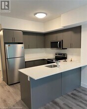 1201 Lackner Blvd in Kitchener, ON - Building Photo - Building Photo