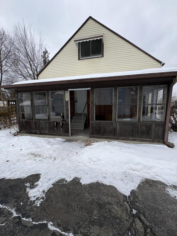 751 Wilbur Ave in Youngstown, OH - Building Photo - Building Photo