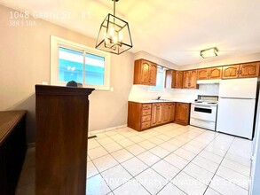 1048 Garth St in Hamilton, ON - Building Photo - Building Photo