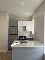 268 Martin Luther King Jr Dr, Unit 3C in Jersey City, NJ - Building Photo