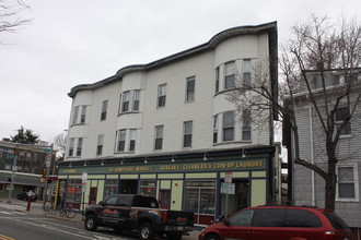 115-119 Hampshire St in Cambridge, MA - Foto de edificio - Building Photo