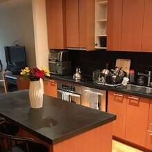 1333 W Georgia St in Vancouver, BC - Building Photo - Building Photo