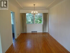 2510 W King Edward Ave in Vancouver, BC - Building Photo - Building Photo