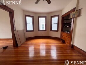 23 Sargent St, Unit 1 in Cambridge, MA - Building Photo - Building Photo