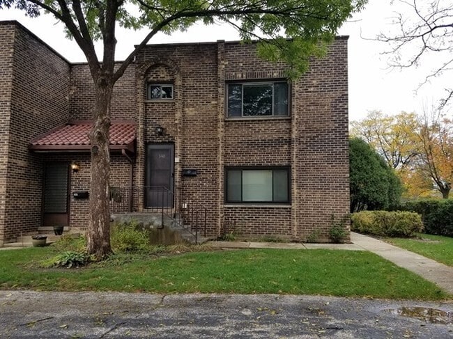 property at 346 E Rimini Ct