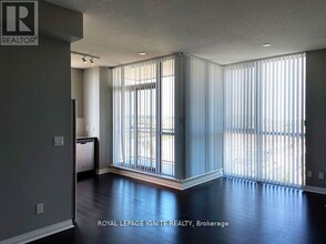 75-1175 Eglinton Ave W in Mississauga, ON - Building Photo - Building Photo