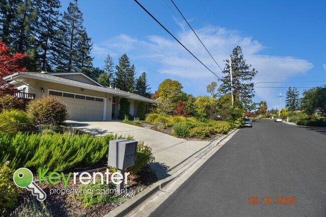 1825 Del Rey St in Lafayette, CA - Building Photo - Building Photo