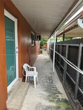 682 E 19th St in Hialeah, FL - Building Photo - Building Photo