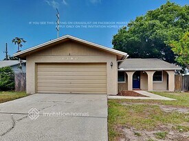 1380 Wildwood Ct in Dunedin, FL - Building Photo
