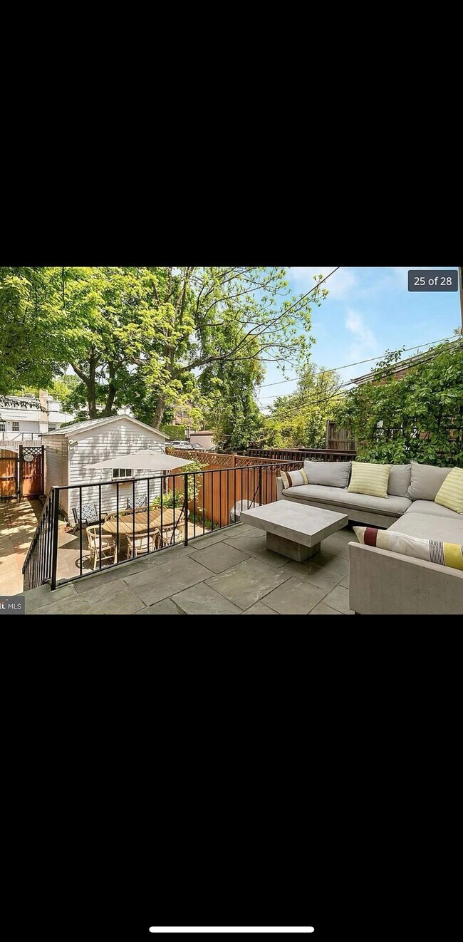 3609 S St NW in Washington, DC - Building Photo - Building Photo
