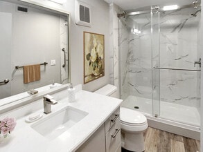 Lake Tower in Coeur d'Alene, ID - Building Photo - Building Photo