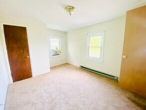 501 E Broad St-Unit -B in Elizabeth City, NC - Building Photo - Building Photo