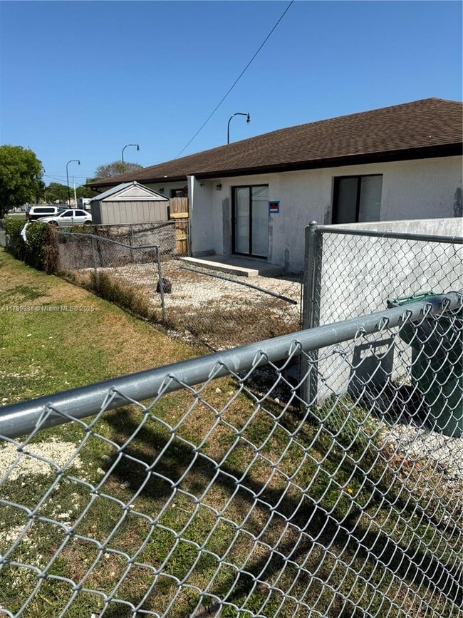 26735 SW 139th Ave in Homestead, FL - Building Photo - Building Photo
