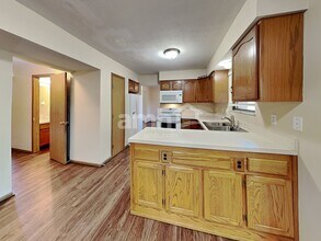 3452 Oak Bend Blvd in Canal Winchester, OH - Building Photo - Building Photo