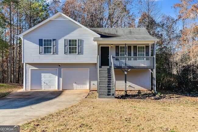 18 Twin Oaks Ln in Dallas, GA - Foto de edificio - Building Photo