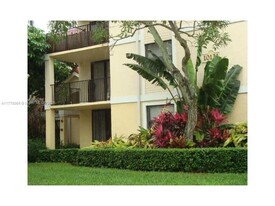 10131 W Sunrise Blvd in Plantation, FL - Building Photo