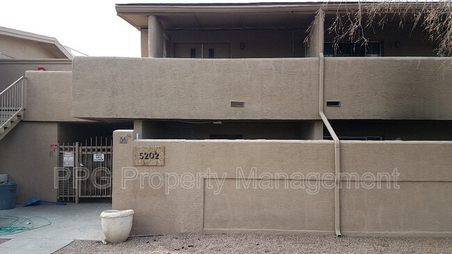 property at 5202 N 8th Pl