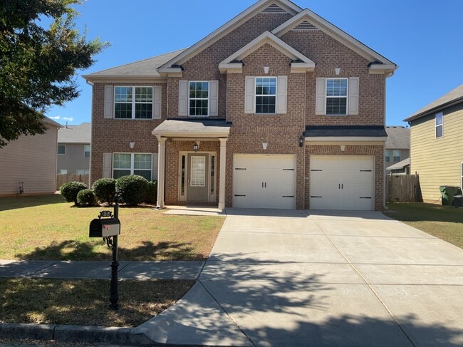 property at 3365 Gardenside Dr SW