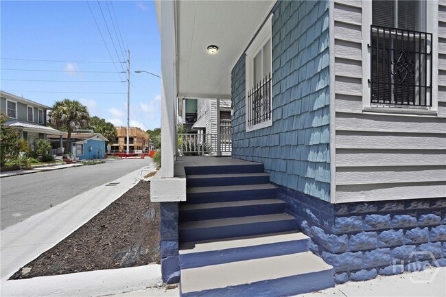 306 W 42nd St in Savannah, GA - Building Photo - Building Photo