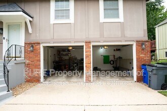 2023 E Mohawk Ct in Olathe, KS - Building Photo - Building Photo